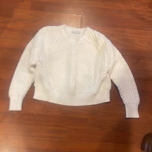 Woman’s sweater. size S. Brand: VINCE.